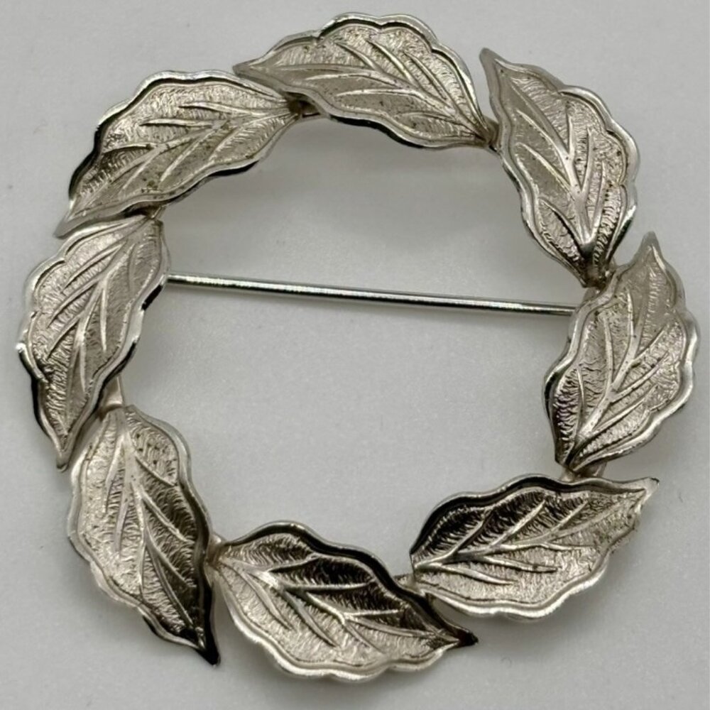 Vintage Wells Sterling Silver Wreath Brooch, Signed "Wells" and Marked Sterling